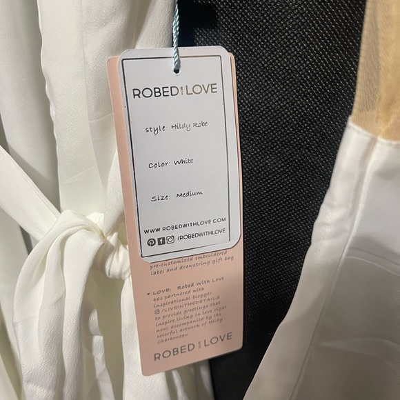 Bride Robe - Picture 5 of 10